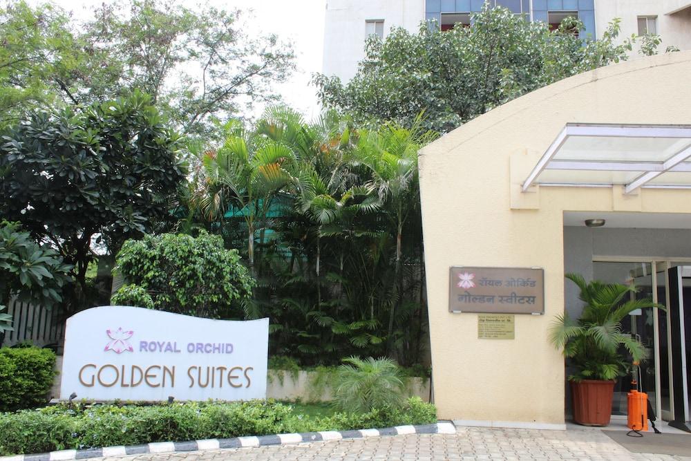 Royal Orchid Golden Suites Pune Zewnętrze zdjęcie