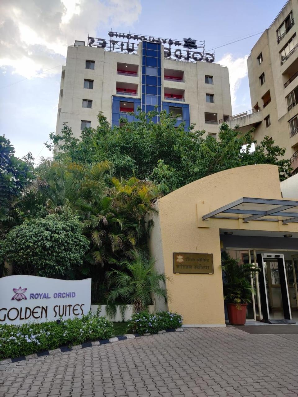 Royal Orchid Golden Suites Pune Zewnętrze zdjęcie