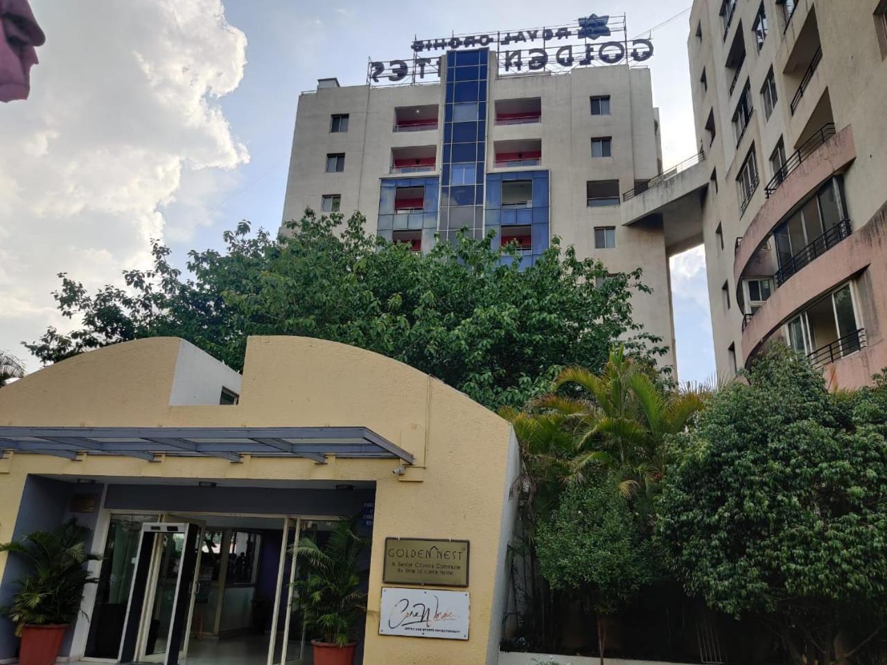 Royal Orchid Golden Suites Pune Zewnętrze zdjęcie