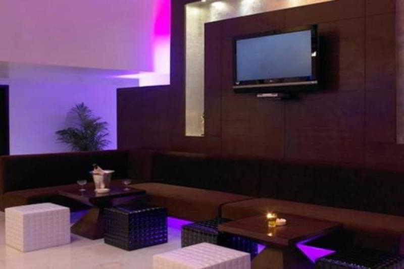Royal Orchid Golden Suites Pune Zewnętrze zdjęcie